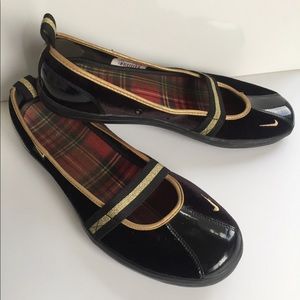 🆕Listing🎒NIKE Mary Jane Flats 9s